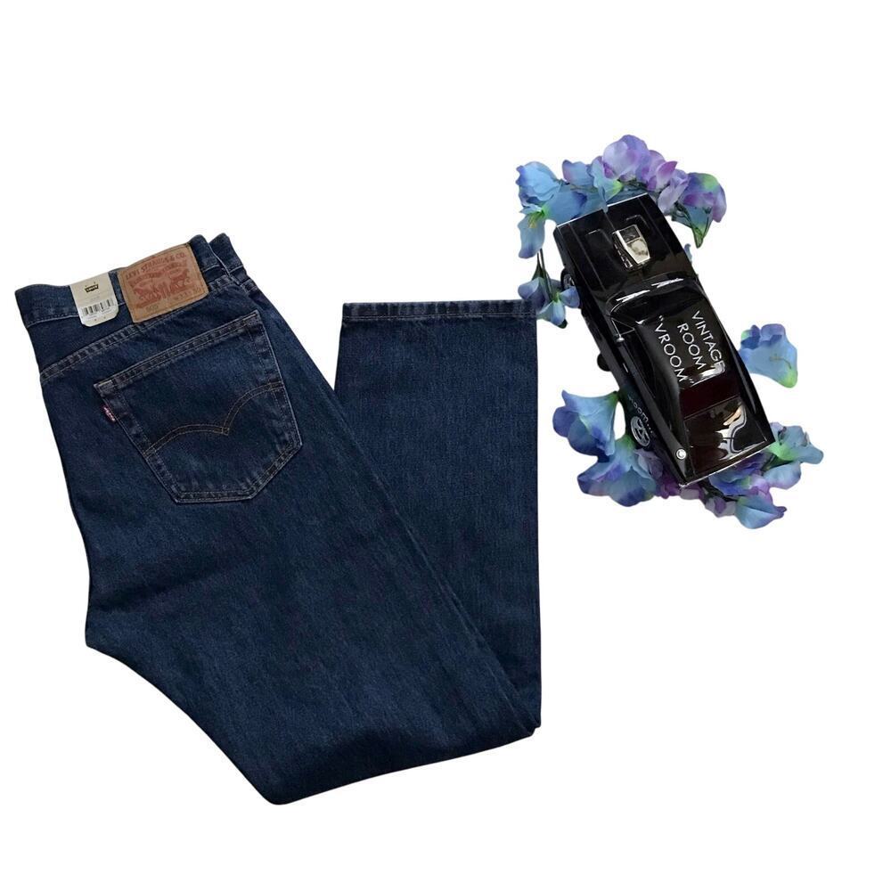 Levi's NWT 505 Medium Wash Straight Leg Jeans Men 40x32 *Pls See Description*